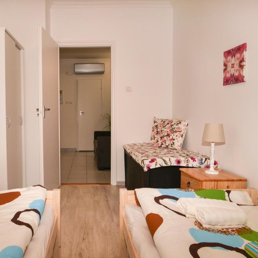 Cseresznyes Apartman Берекфірдив Екстер'єр фото