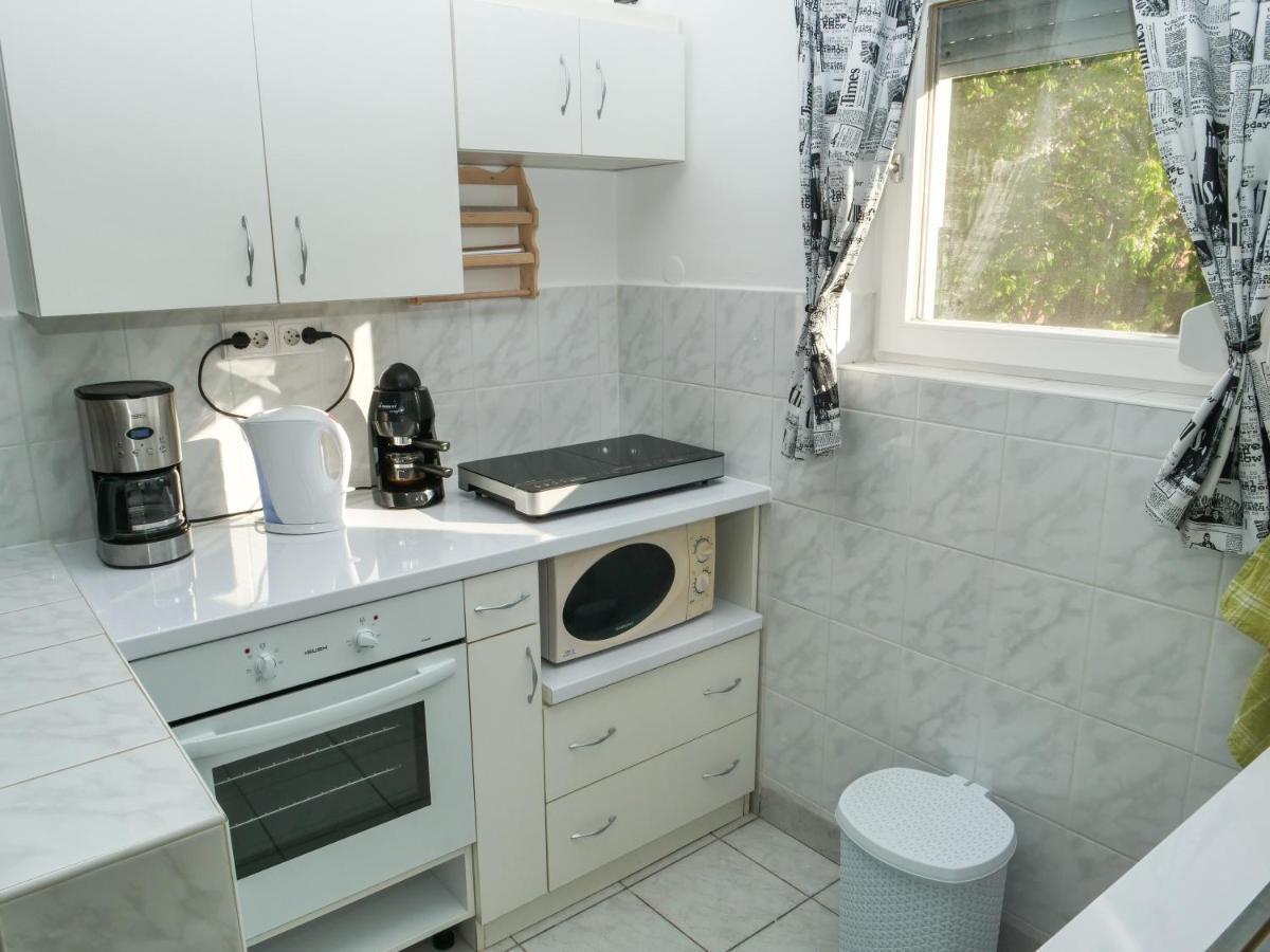 Cseresznyes Apartman Берекфірдив Екстер'єр фото